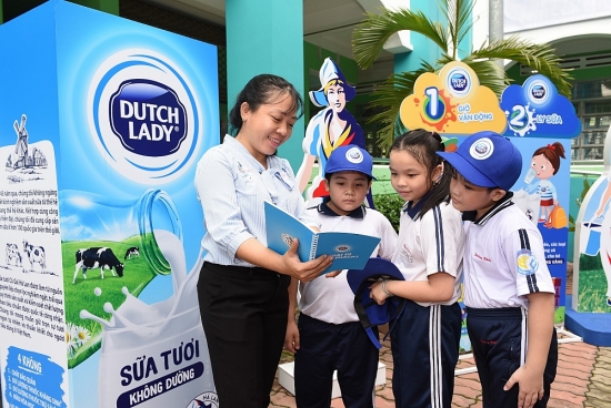 Sữa Cô Gái Hà Lan được vinh danh “Doanh nghiệp tiêu biểu xuất sắc”