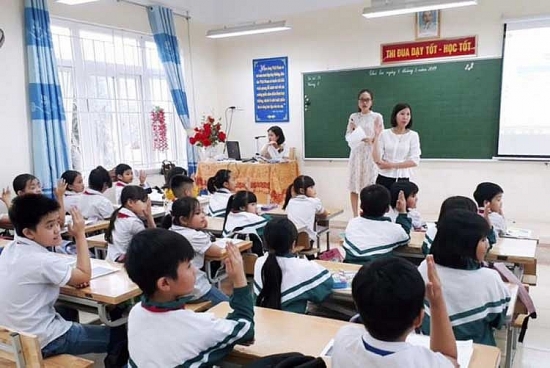 Giải pháp đối với biên chế sự nghiệp giáo dục và y tế