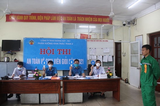 Than Dương Huy: Nỗ lực thích ứng an toàn với dịch Covid-19
