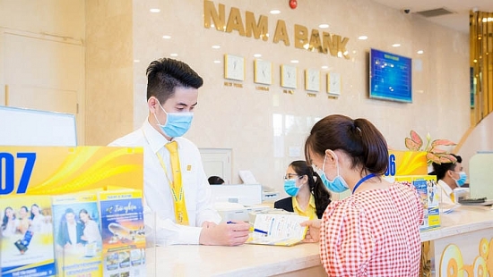 Tết Nguyên đán tới gần, ngân hàng bung tiền cho vay