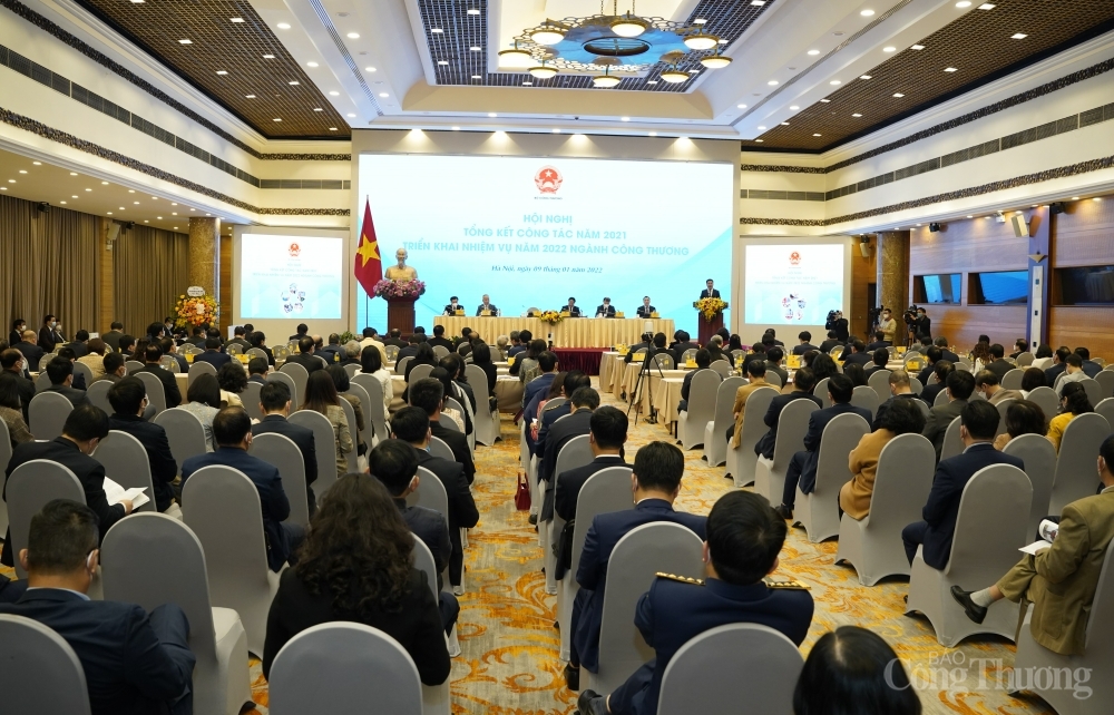 “Vượt bão” đại dịch, ngành Công Thương “về đích” vượt mức nhiều chỉ tiêu
