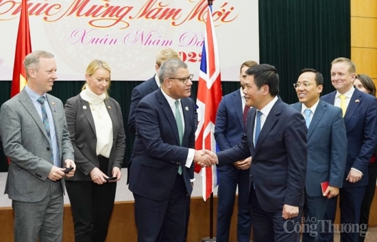Tăng cường hợp tác trong lĩnh vực năng lượng, hiện thực hóa cam kết tại Hội nghị COP 26