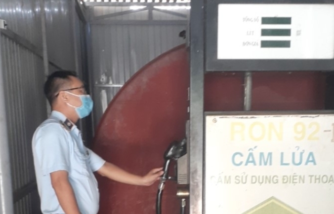 Bình Thuận: Phát hiện cơ sở kinh doanh xăng dầu hoạt động không có giấy phép