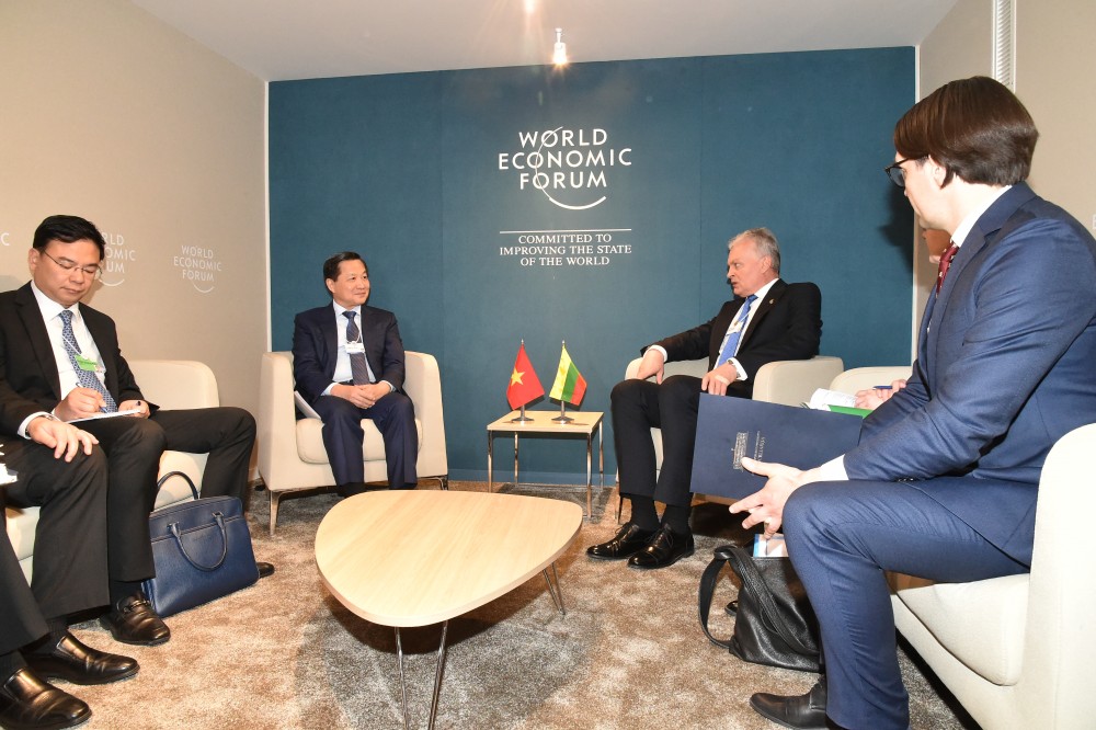 Các hoạt động song phương của Phó Thủ tướng Lê Minh Khái tại WEF 2022