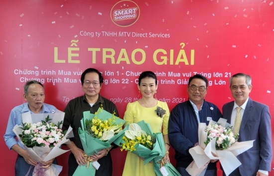 Smart Shopping trao giải thưởng 2,2 tỷ đồng cho khách hàng thắng cuộc