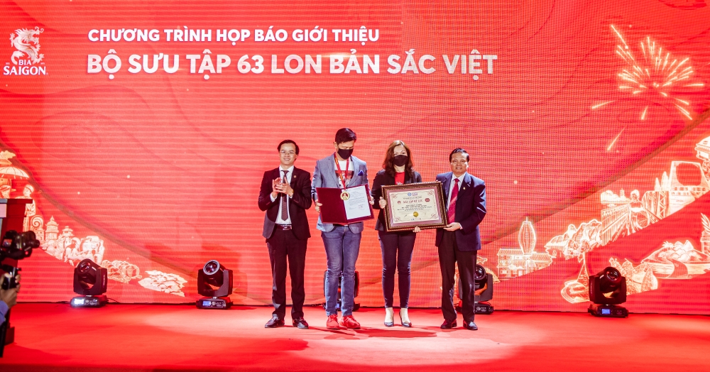 Hình ảnh 63 tỉnh thành Việt Nam lần đầu tiên được in lên lon bia