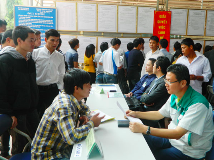 Trung tâm DVVL Vĩnh Phúc tạo “điểm tựa” cho người lao động