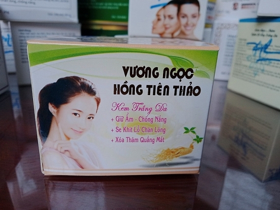 An Giang: Phát hiện cơ sở ngang nhiên sản xuất mỹ phẩm dù phiếu công bố đã hết hiệu lực